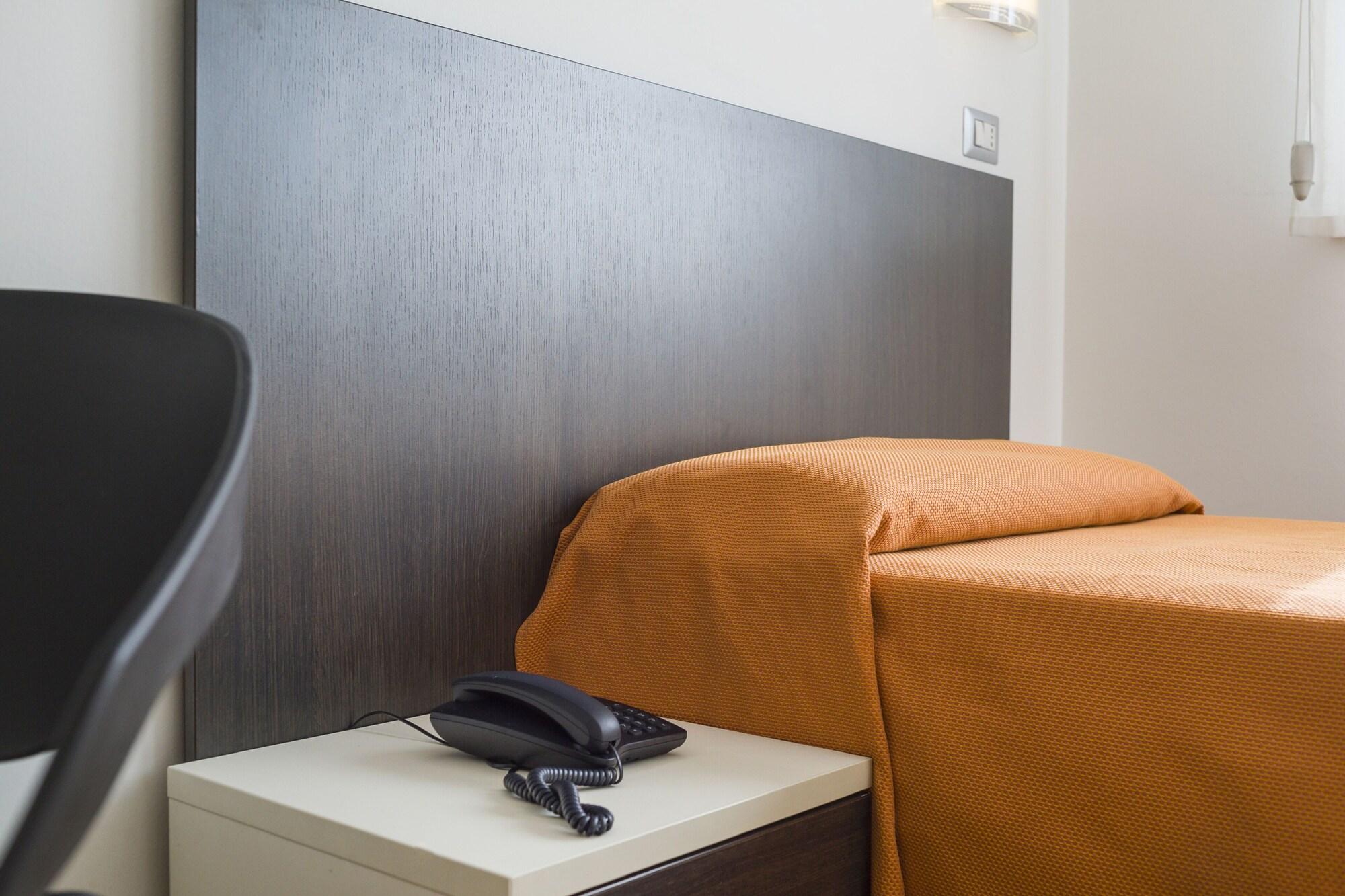Hotel Sharing Торино Екстериор снимка