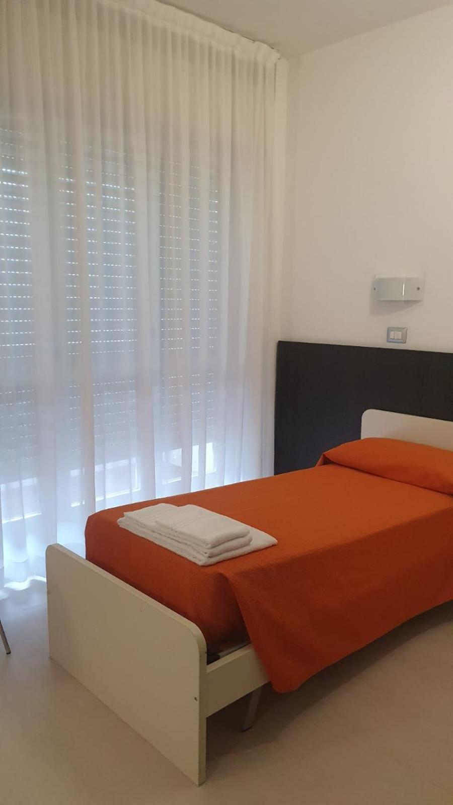 Hotel Sharing Торино Екстериор снимка